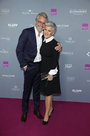 August 2017 in paris) war eine französische schauspielerin. Https Www Promiflash De News 2017 08 31 Tragischer Streit Lady Di Und Bruder Hatten Keinen Kontakt Html 2017 08 31t23 47 00 02 00 Https Content2 Promiflash De Article Images Gallery2048 Royaler Paarvergleich Von Charles Diana William Kate Harry
