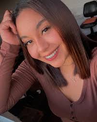 Sami Sanchez (@samira_s_20_) · Artigas