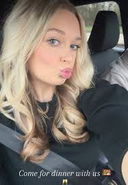 miatoombs (@miatoombs)