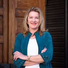 Melissa Kampschroer...