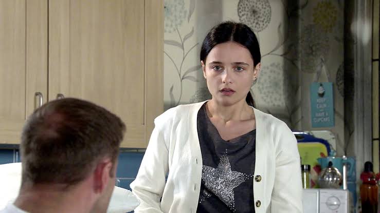 Corrie confirms shock return for character from Alina Pop's past as she  fears for her life following fire - Manchester Evening News