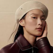 上品で美しい♡HERMES☆ベレー帽 HERMESのハンチング/ベレー帽を使った