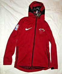 Cbssports.com is stocked with all the best los angeles lakers apparel for men, women, and youth. Nike Miami Heat Therma Flex Showtime Hoodie Mens Xl Red Nike Mens Xl Showtime Lakers Hoodies