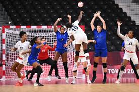 La france s'impose d'un but face à l'allemagne et se qualifie pour les quarts de finale. Ih82lvhqsnevlm