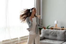 Our community reporting system helps make sure that people chatting on camsurf are following our. Why You Should Have A Solo Dance Party Every Day Dose