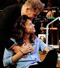 Harry Lost Tattoo Roulette And Got Tattoo Late Late Late Late Show La 3 12 2015 Harry Styles Harry Styles Pictures Larry Stylinson