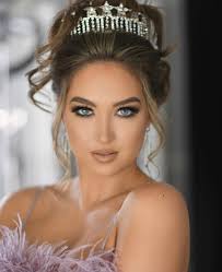 Best Pageant Makeup Artists: 2025 Edition