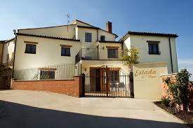 See 15 traveler reviews, 2 candid photos, and great deals for casa rural ramona, ranked #8 of 31 specialty lodging in lleida and rated 4.5 of 5 at tripadvisor. Casa Rural En Agramunt Lleida Espana Has Wi Fi And Housekeeping Included Updated 2020 Tripadvisor Agramunt Vacation Rental