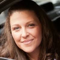 Tracey Fennell's Instagram, Twitter & Facebook