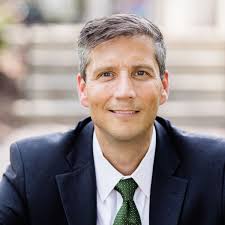 Arthur Avenue lighting project progresses, new statue for Davy Crockett