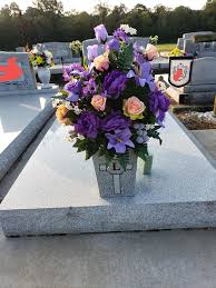 Bayou packaging and shipping 418 roberts ave (located in flowers by julie) jennings, la 70546. Tami S Flowers Of Jennings Home Facebook