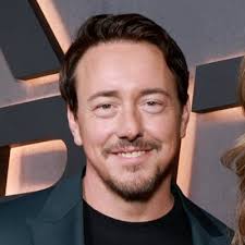 Jared Rubenstein (@jaredrubenstein)