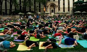 Join dodge ymca for a yoga class that integrates postures, breathing exercises, relaxation and meditation to stretch, strengthen and condition. Bryant Park Yoga