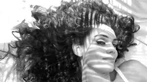 Fernanda Cabral "Sob o Infinito" Video Clip Oficial