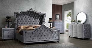 Includes headboard, footboard, posts, canopy and rails. Meridian Furniture Hudson Canopy Bedroom Set 6 Pc King Size Bed 2 Night Stands Dresser Mirror And Chest Diamonds Tufted Buy Online In Botswana At Botswana Desertcart Com Productid 89197708