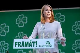 Centerpartiet står för närodlad politik och tar ansvar för sverige. Centerpartiet Vill Infora Svenskt Cyberhemvarn News Oresund Sverige