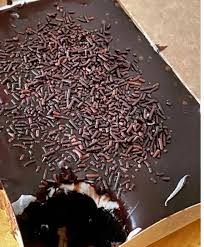 Chocolate indulgence cake via penjankayu.blogspot.com. Kek Coklat Tornado Leleh Rasa Lemak Cheesenya Sungguh Mengancam Pa Ma