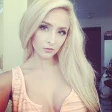 Crystal Moncrief's Instagram, Twitter & Facebook