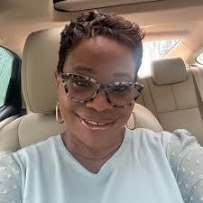 Samantha Stallcup's Instagram, Twitter & Facebook