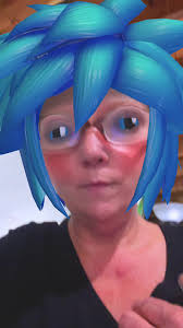 Lisa Fehrmann (@litllisaloo)