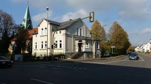 Ein großes angebot an mietwohnungen in heepen finden sie bei immobilienscout24. 4 Zimmer Wohnung Zu Vermieten Heeper Strasse 439 33719 Bielefeld Heepen Mapio Net