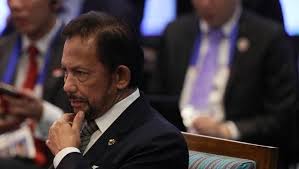 Zenginliği maddi ve manevi anlamda ikiye ayırmak gerekirken genellikle gözümüzü hep maddi zenginlikler çeliyor. Foto Sultan Brunei Yang Kirim Utusan Untuk Lapor Ke Polda Metro