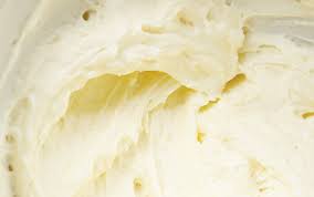 Vous Avez Rate Votre Creme Au Beurre Pas De Panique C Est Possible De La Sauver Grace Aux Conseils De Ricardo Ricardo Recipe Butter Cream Recipes