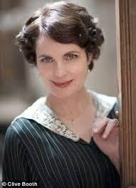 Cora's makeup and hairstyle. Season 2. : r/DowntonAbbey