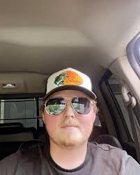 Thank you everyone for getting me to the top 8 to play at  @northofnowhere_musicfestival!!! I cant you all enough!! I love ya all❤️ I  am soo stoked to get to play!! Hope to see you all there July 19th ...