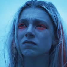 As amazing as all the makeup looks are on the show, i decided to replicate seven of jules' most iconic. The Best Beauty Looks From Hbo S Hit Show Euphoria Buro 24 7 Singapore