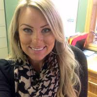 100+ perfiles de «Dombrowski»