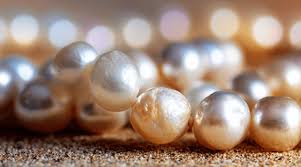 The Ultimate Guide to Pearl Colors: What Every Buyer Should Know
