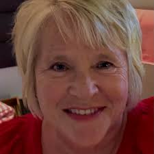 What are some dog-friendly attractions and RV parks in Nashville and  Chattanooga?