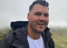 Boxing Punchlines: Tommy Owens — Fight City