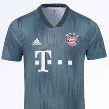 Check spelling or type a new query. Fc Bayern Neues Trikot Fur Die Champions League 2018 19 Sorgt Fur Spott Im Internet Fc Bayern