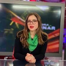 La activista estefanía veloz renunció a su militancia de morena debido a la candidatura de félix salgado macedonio, pues ello contradice la lucha social que le dio origen al partido, señaló. Estefania Veloz On Twitter Por Ello Es Que Hoy Prefiero A Traves De Mi Renuncia Hacer Un Llamado De Atencion Y Expresar Mi Solidaridad Con Todas Las Victimas De Violacion Mi Renuncia