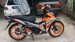 Ia direka untuk mengharungi selok belok kota yang mencabar, juga menambat hati sesiapa yang melihatnya. Honda Dash 125 Modified