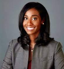 10 Unique Career Insights From Top Walgreens, Mercedes Benz, Other  Executives At Diversity Summit