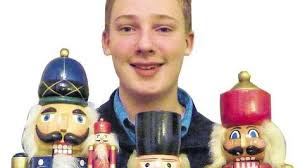 RAMSTHAL: Der Herr der Nussknacker