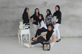 Foto tahunan tema maskulin : Pap Pas Lagi Foto Buku Tahunan Kak Ask Fm Grazelladinda