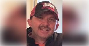 Lance Courtney's Instagram, Twitter & Facebook