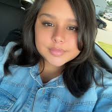 When do schools in Holland open for enrollment?