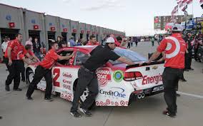 Kyle busch, leading a race he had to win, not once believed he was driving toward victory lane. Kevin Harvick Wins Charlotte Pole Cup Leader Kyle Larson Starts Last The Spokesman Review