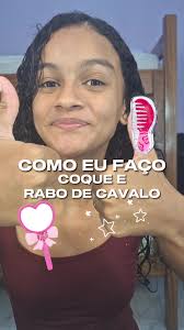 Penteado de Coque Militar e Rabo de Cavalo para Escola