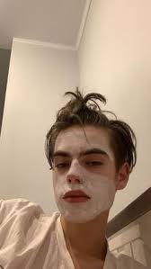 Ardhito pramono berperan sebagai kale di film nanti kita cerita tentang hari ini. Wangsssboy Fathiatultanaya07 Profil Pinterest