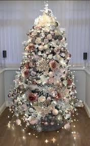 15 Christmas Tree Ideas 2 Rose Gold Christmas Tree Elegant Christmas Trees Cool Christmas Trees