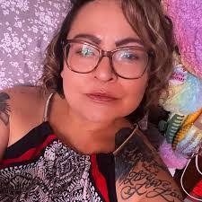 Anna Tapia's Instagram, Twitter & Facebook