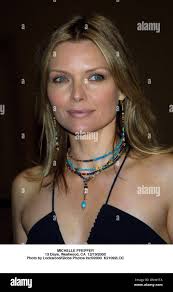 Michelle pfeiffer 2000 hi-res stock photography and images