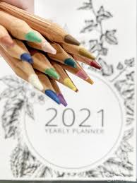 This free printable blog planner comes with pages for tracking your analytics, planning your weekly posts, brainstorming, tracking your finances and affiliate programs and more. Free Printable 2021 Planner Making Lemonade
