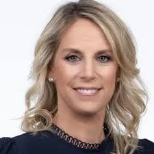 Maria Eaton's Instagram, Twitter & Facebook